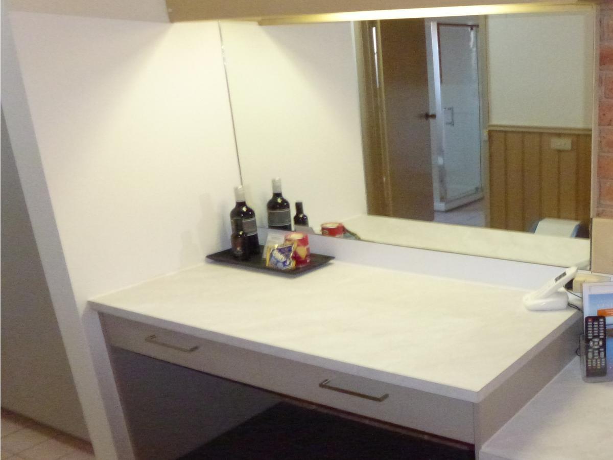 Colonial Motor Inn Bairnsdale Golden Chain Property 외부 사진