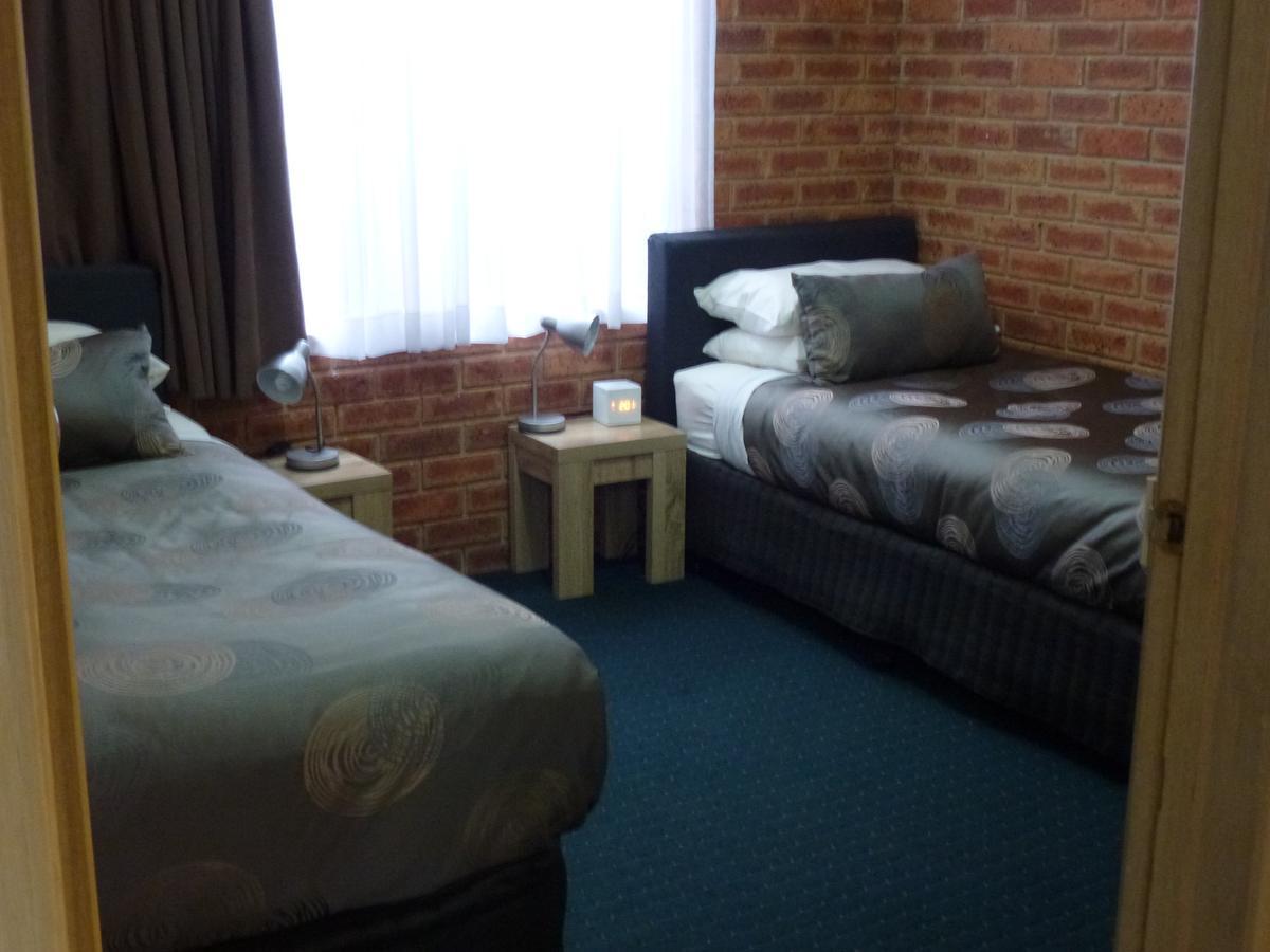 Colonial Motor Inn Bairnsdale Golden Chain Property 외부 사진