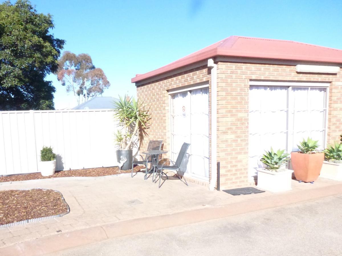 Colonial Motor Inn Bairnsdale Golden Chain Property 외부 사진