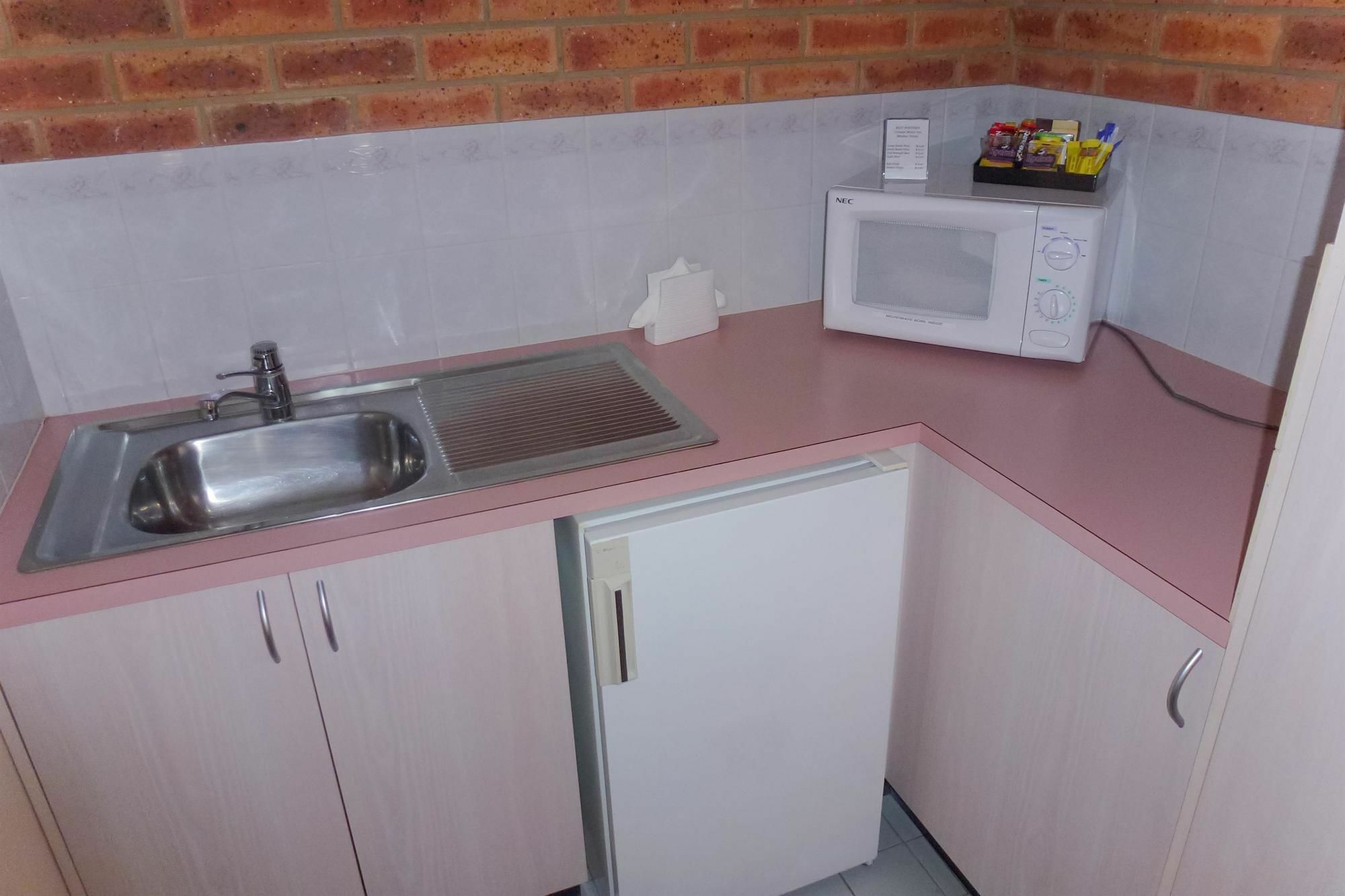 Colonial Motor Inn Bairnsdale Golden Chain Property 외부 사진